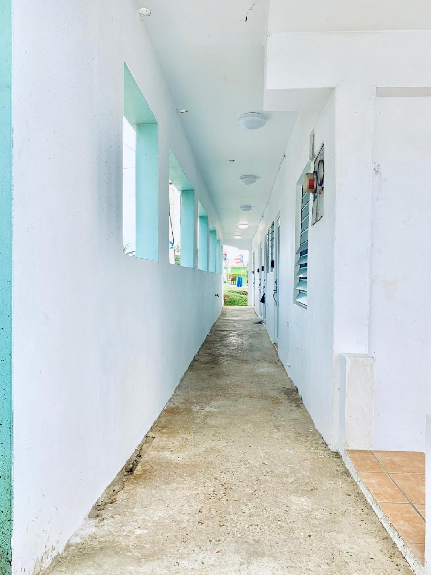 Discovery Inn & Suites At 681 Ocean Drive Arecibo Eksteriør bilde